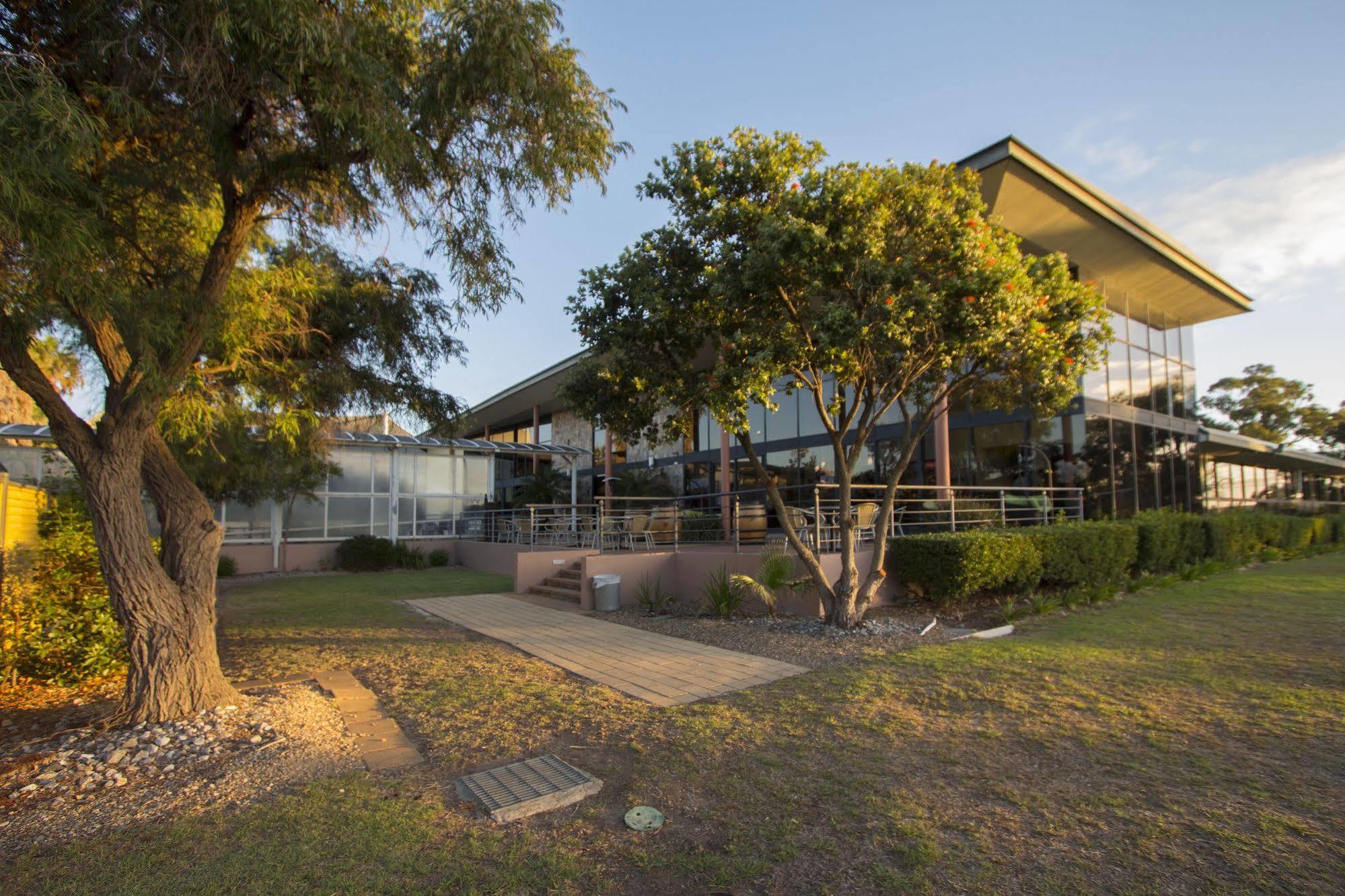 Breakfree Wirrina Cove Hotel Exterior foto